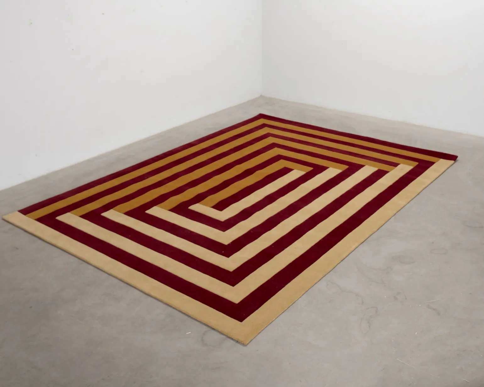 Layered Teklan Labyrinth ullmatta 250 x 360 cm Mulberry Sand