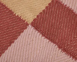 Layered x Evelina Kroon jutematta 180 x 270 cm Plum Punch