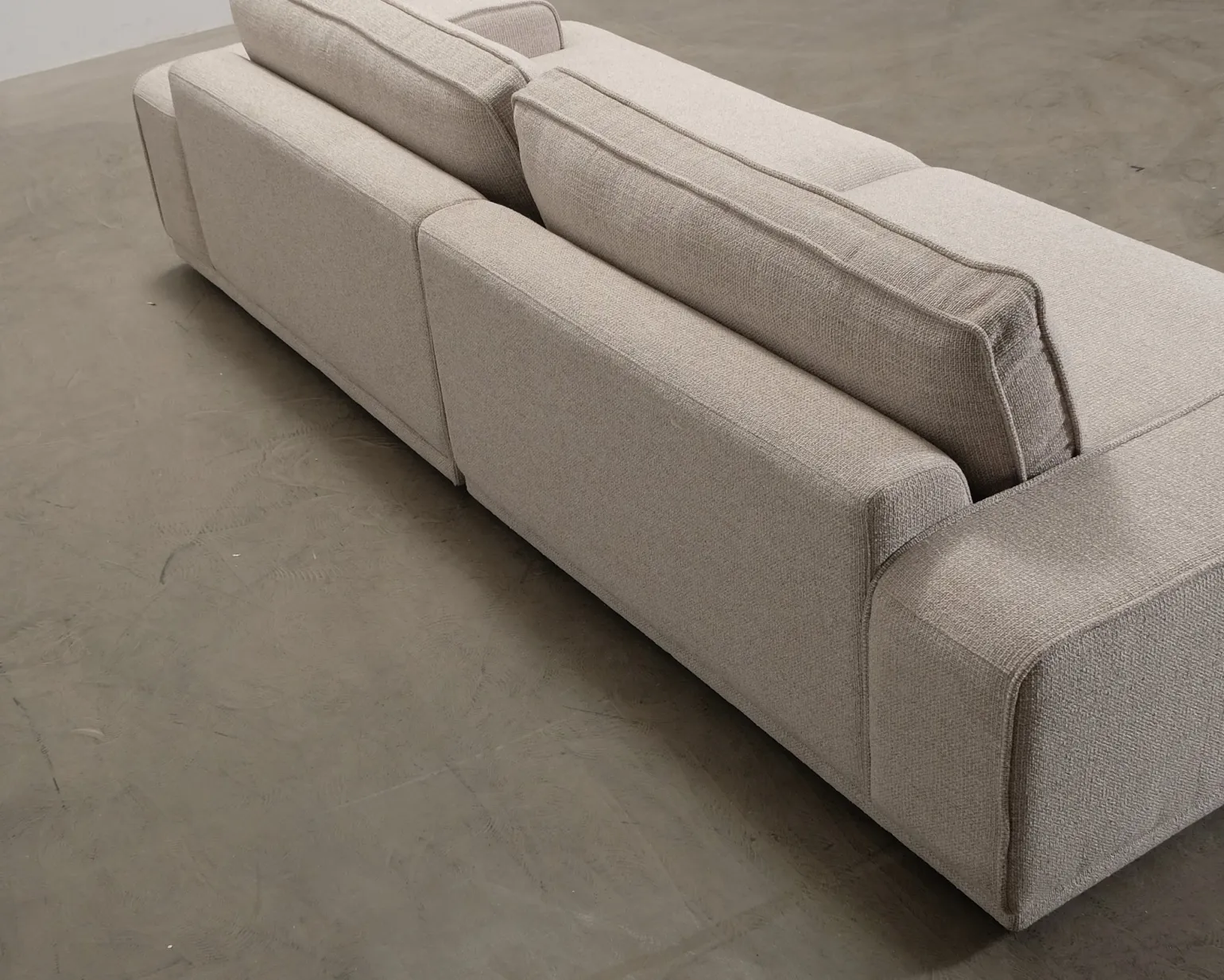 Leonora 3,5-sits soffa gråbeige