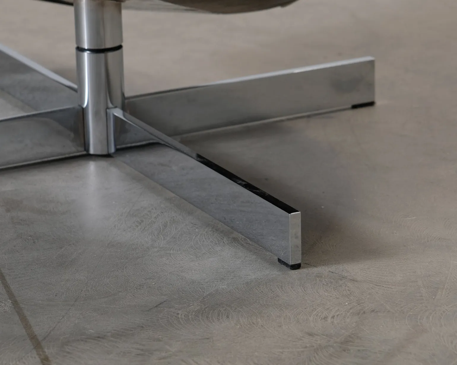 Ligne Roset Myo fåtölj vit