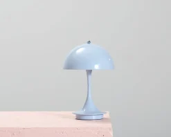 Louis Poulsen Panthella 160 bärbar bordslampa