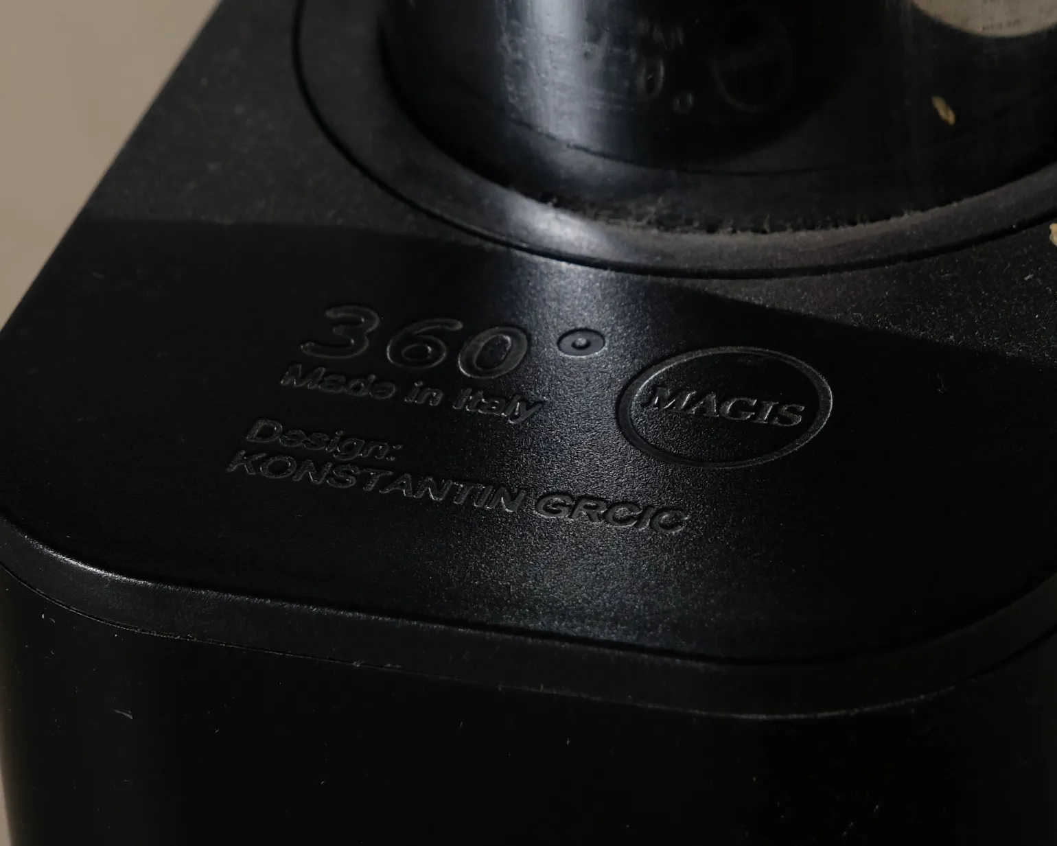 Magis 360° bord svart