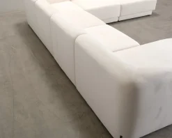 Micadoni Mileyhörnsoffa med divan ljusbeige
