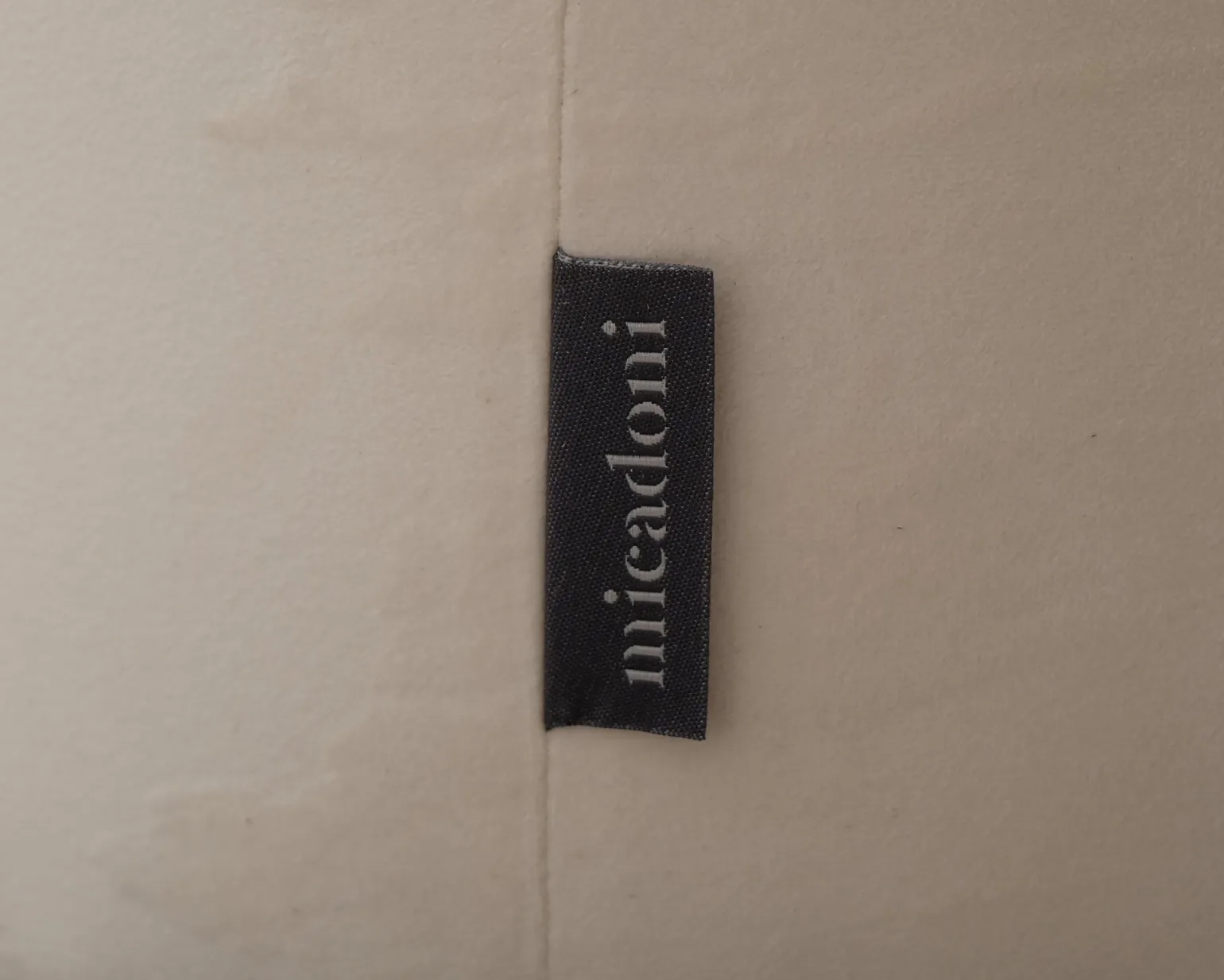 Micadoni Mileyhörnsoffa med divan ljusbeige