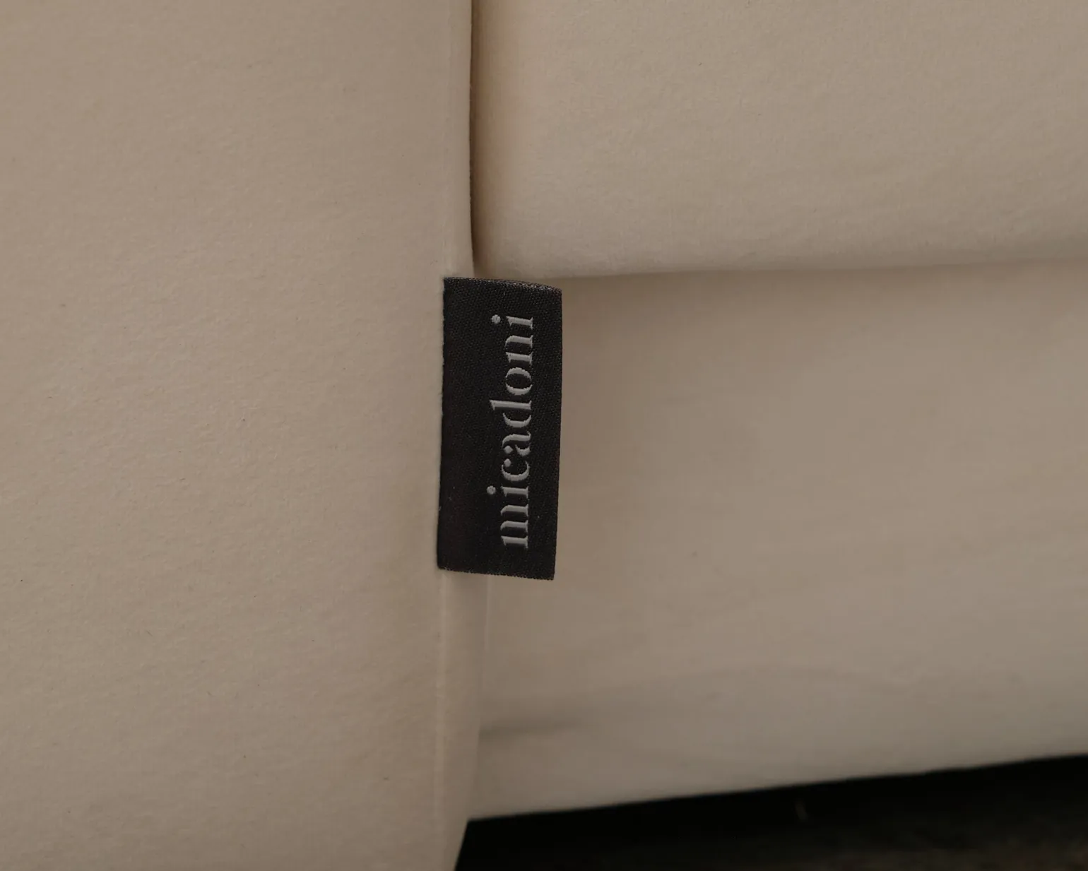 Micadoni Miley 4-sits soffa naturvit