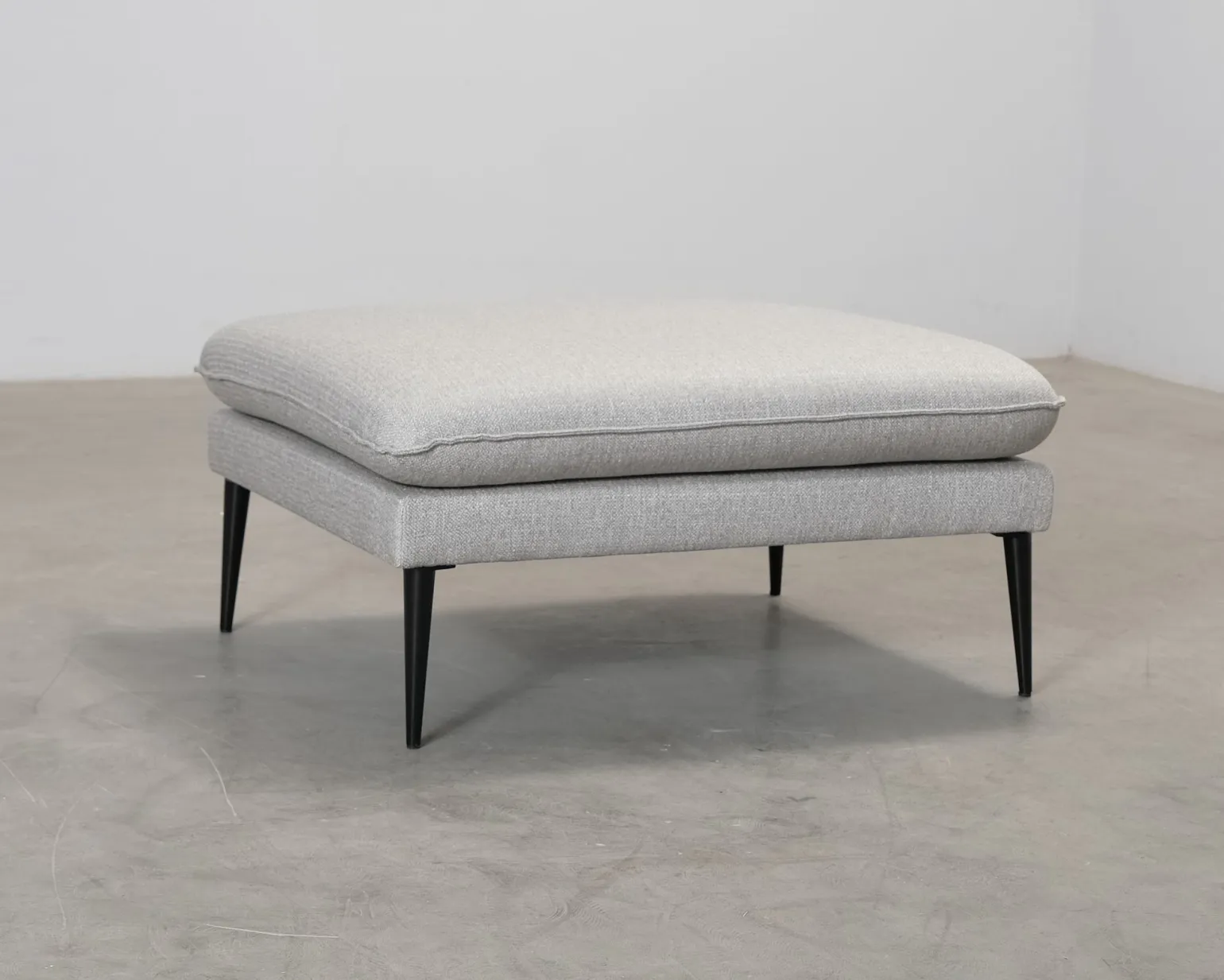Milo Casa Elio fotpall gråbeige
