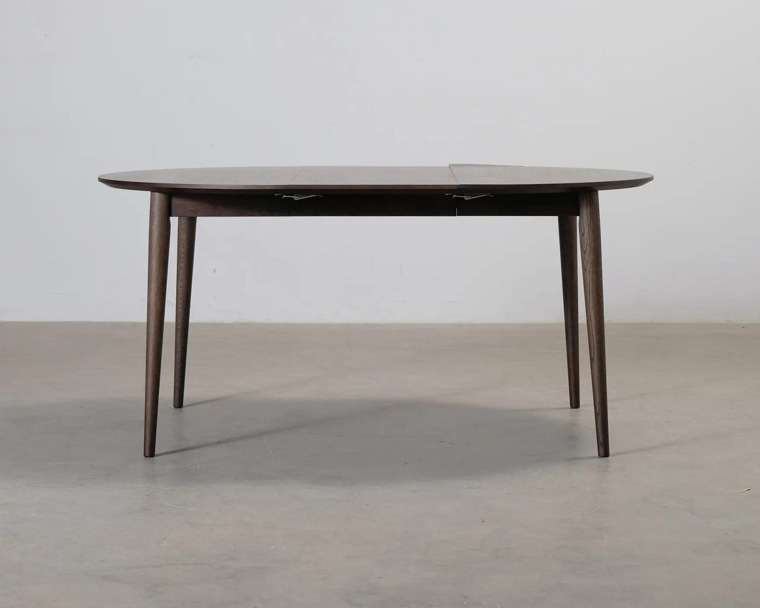 Mio Harry förlängningsbart matbord 115–160 cm brun