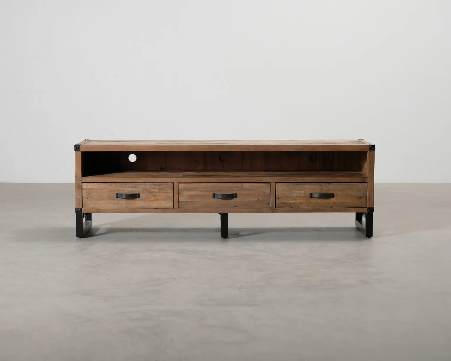 Mio Woodenforge TV-bänk