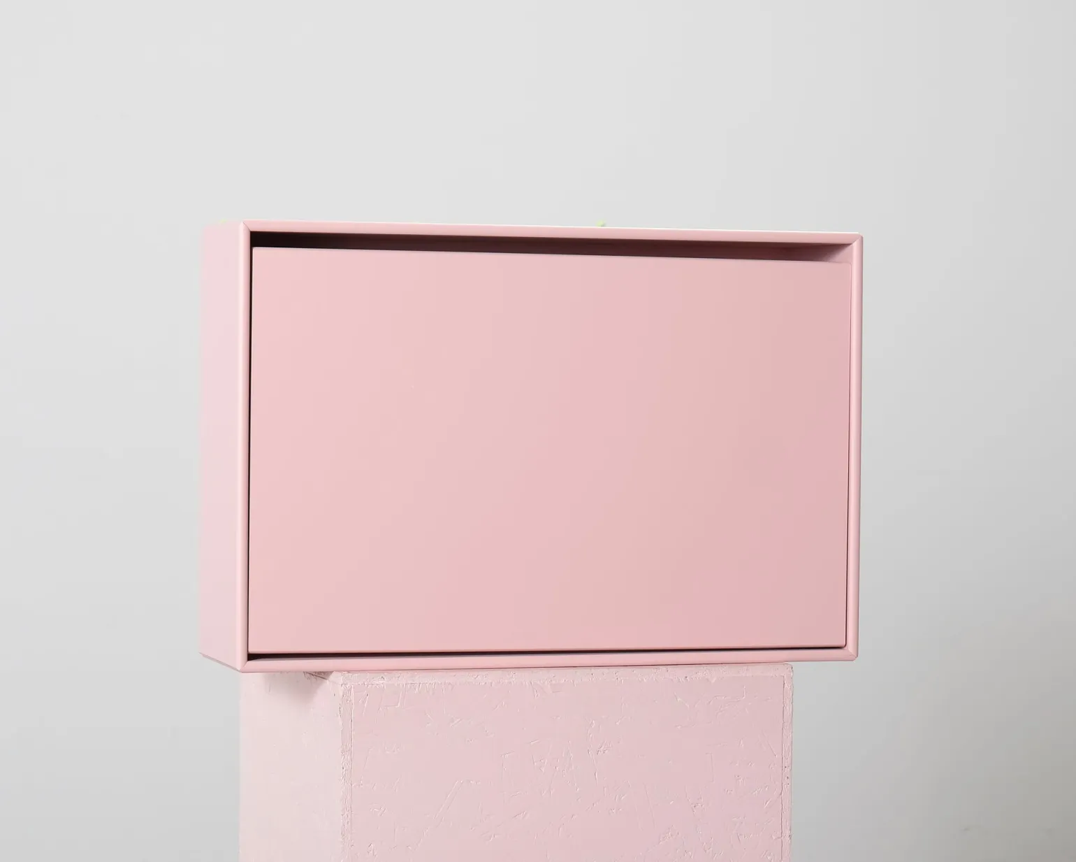 Montana Hide skoskåp rosa