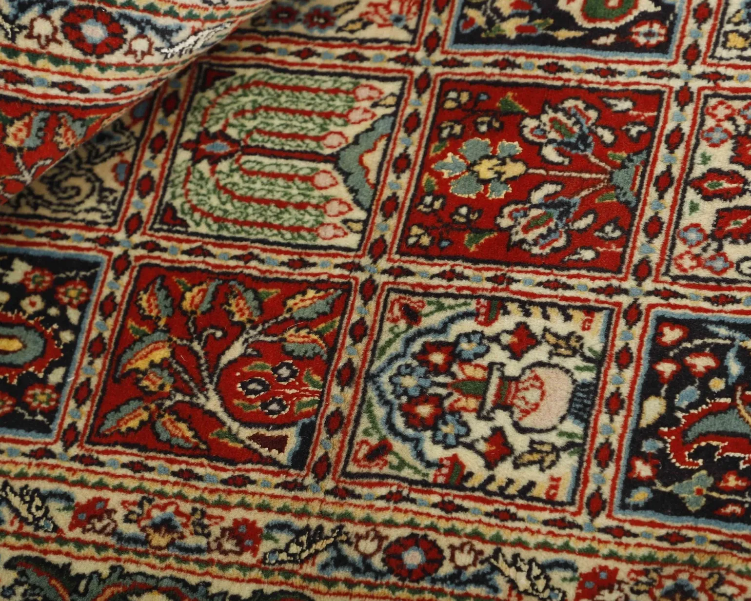 Moud Garden orientalisk matta 91 x 150 cm