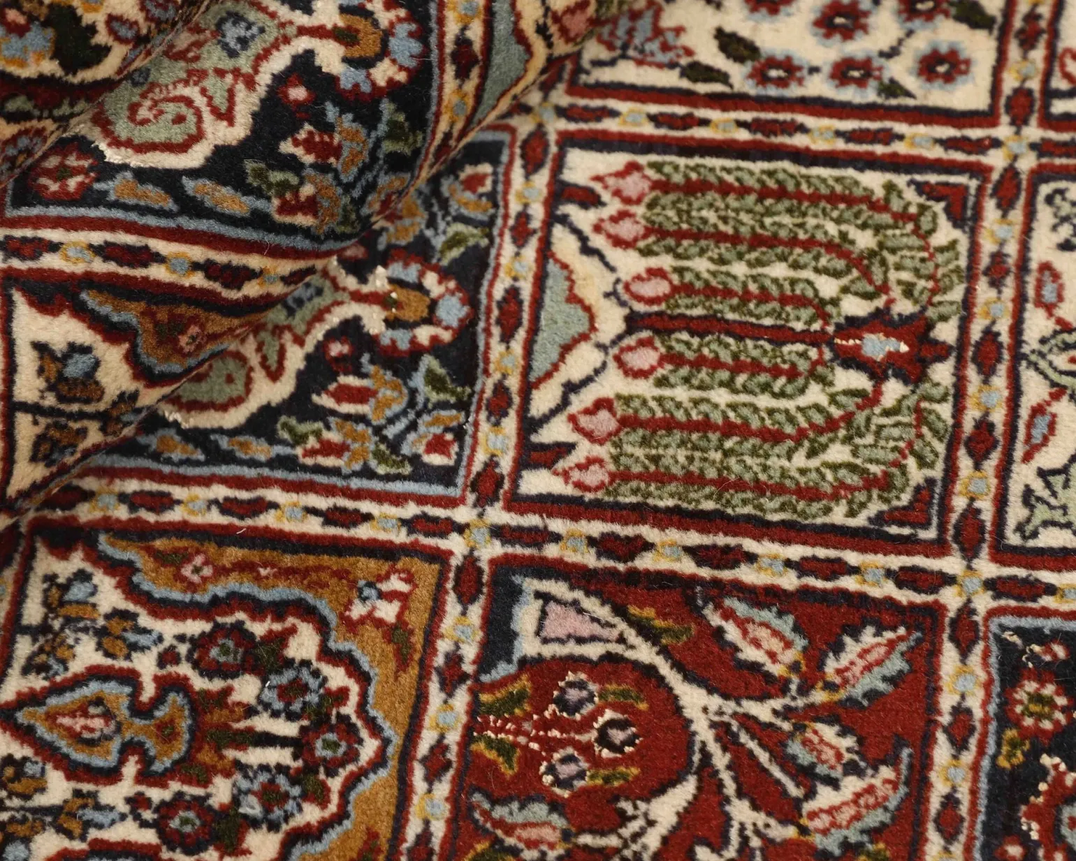 Moud Garden orientalisk matta 149 x 193 cm