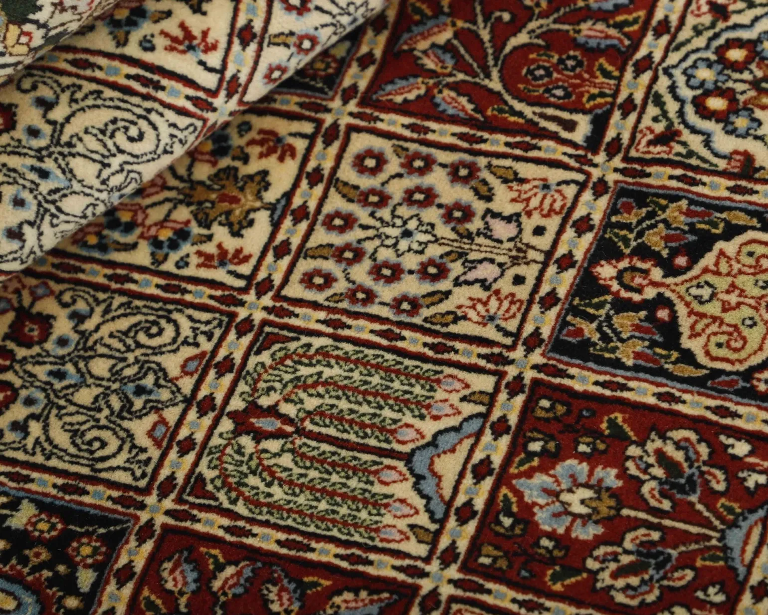 Moud Garden orientalisk matta 143 x 195 cm