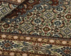 Moud Mahi orientalisk matta 76 x 119 cm