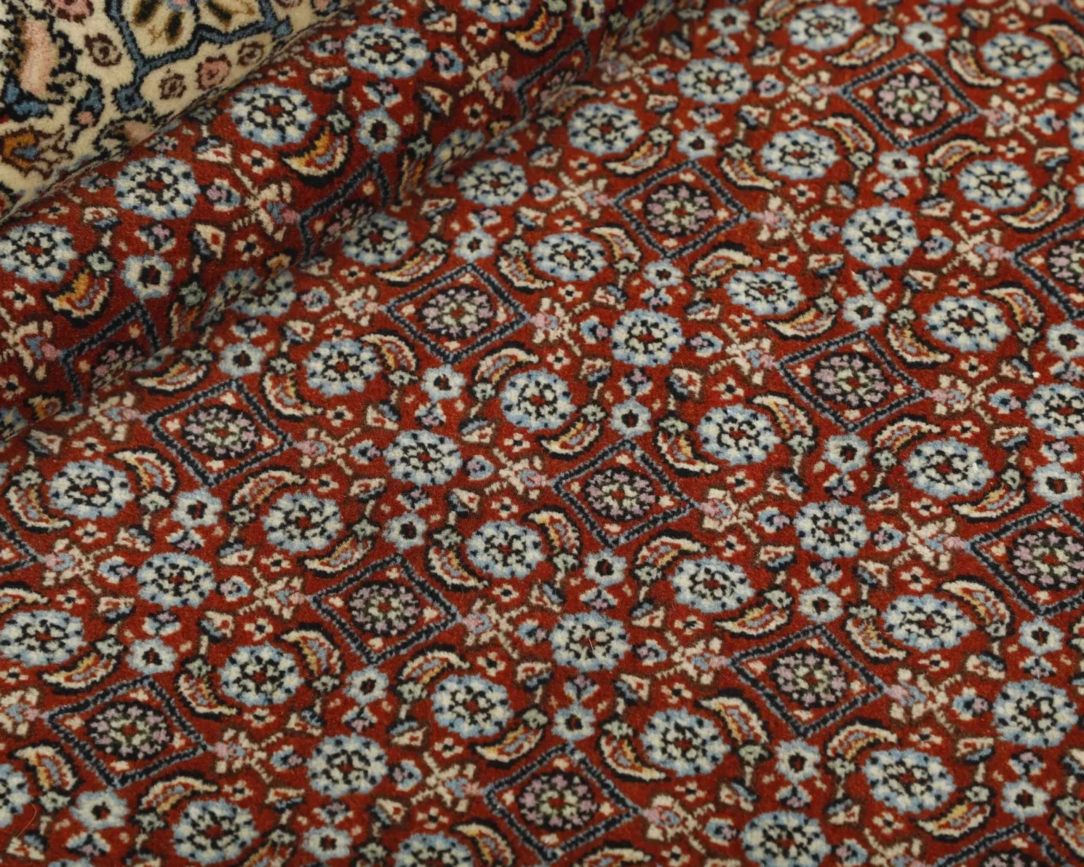 Moud Mahi orientalisk matta 147 x 197 cm
