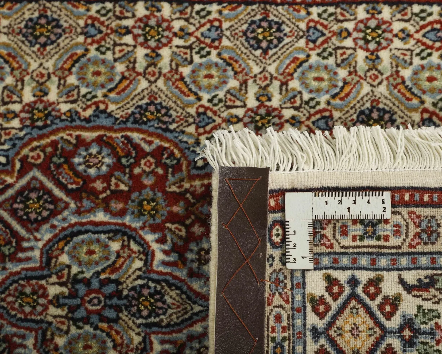 Moud Mahi orientalisk matta 81 x 120 cm