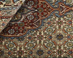 Moud Mahi orientalisk matta 81 x 120 cm