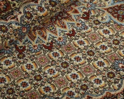Moud Mahi orientalisk matta 145 x 195 cm