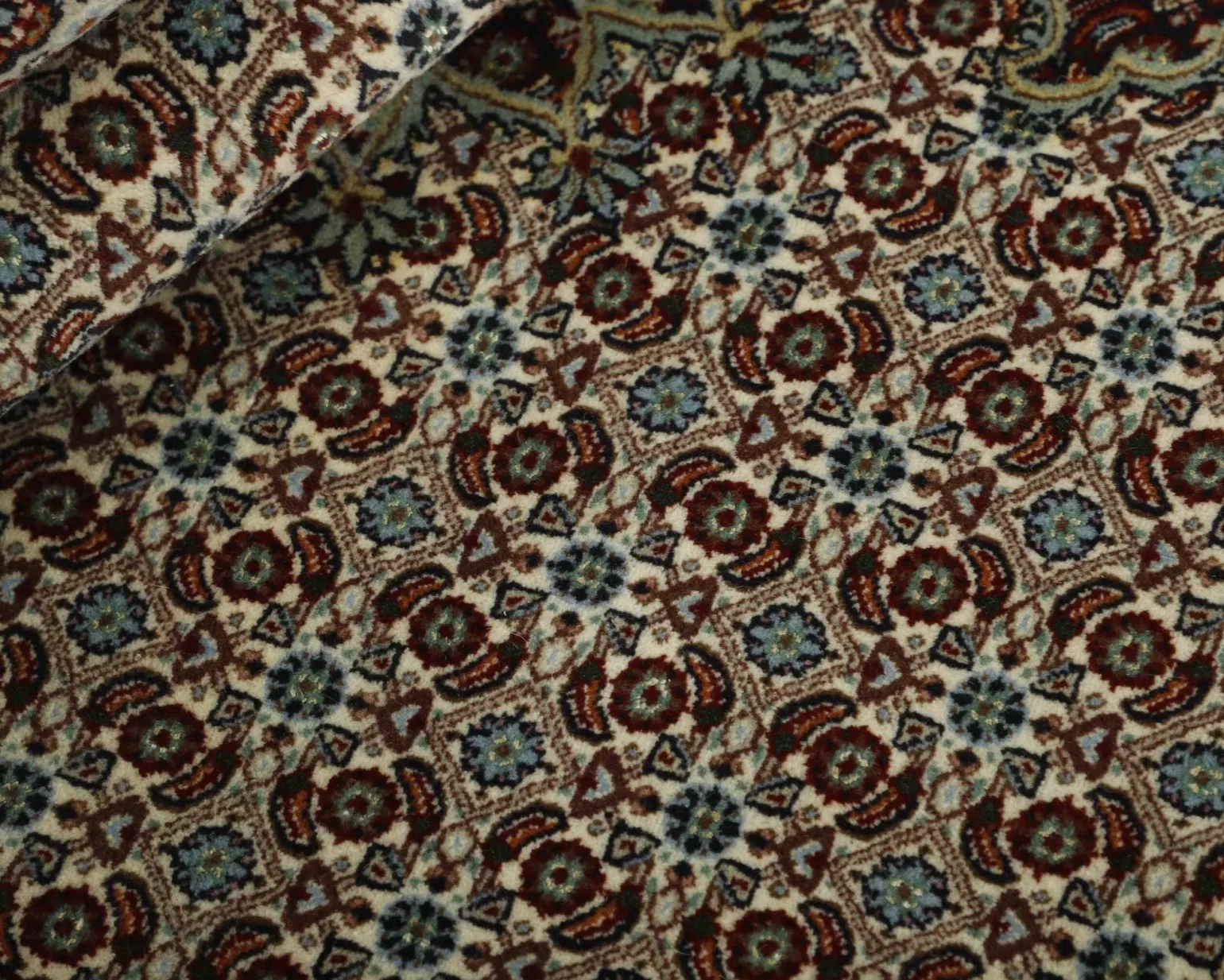 Moud Mahi orientalisk matta 150 x 201 cm