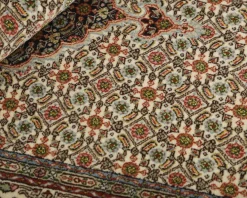 Moud Mahi orientalisk matta 97 x 146 cm