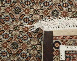 Moud Mahi orientalisk matta 152 x 233 cm