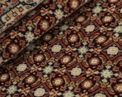Moud Mahi orientalisk matta 174 x 247 cm