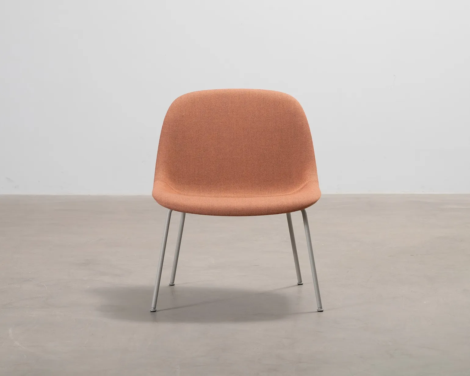 Muuto Fiber fåtölj orange