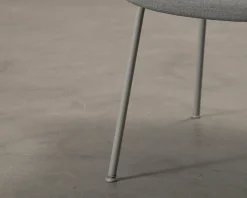 Muuto Fiber loungestol grå