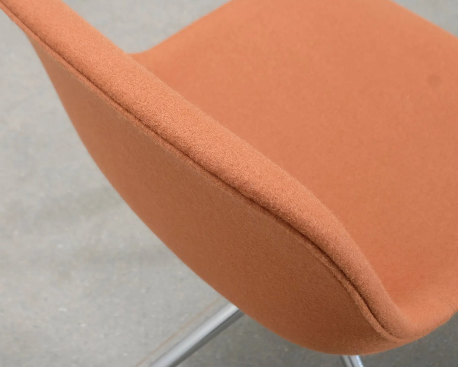 Muuto Fiber Side