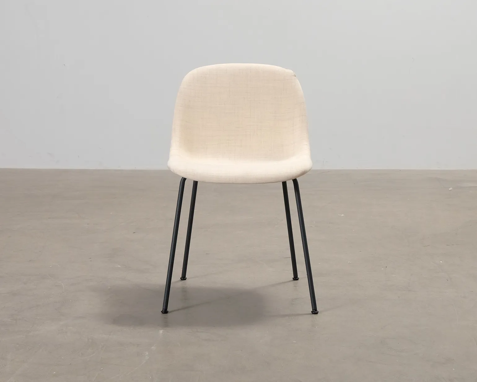 Muuto Fiber Side stol beige