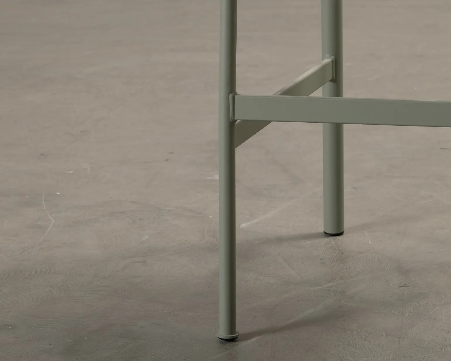 Muuto Loft barstol ek / grön