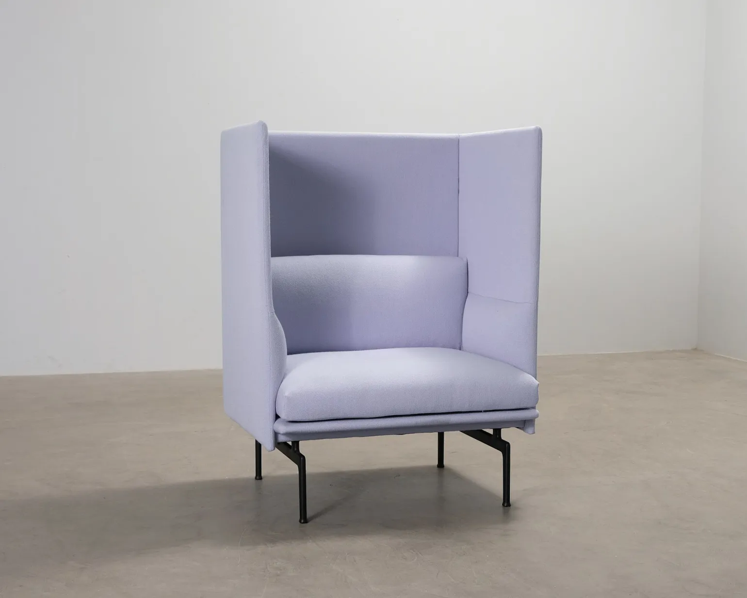 Muuto Outline Highback fåtölj lila