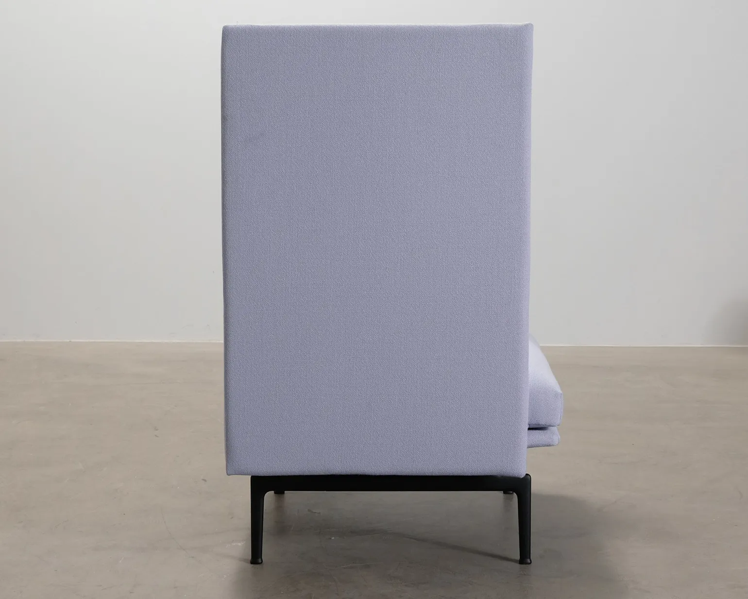 Muuto Outline Highback fåtölj lila