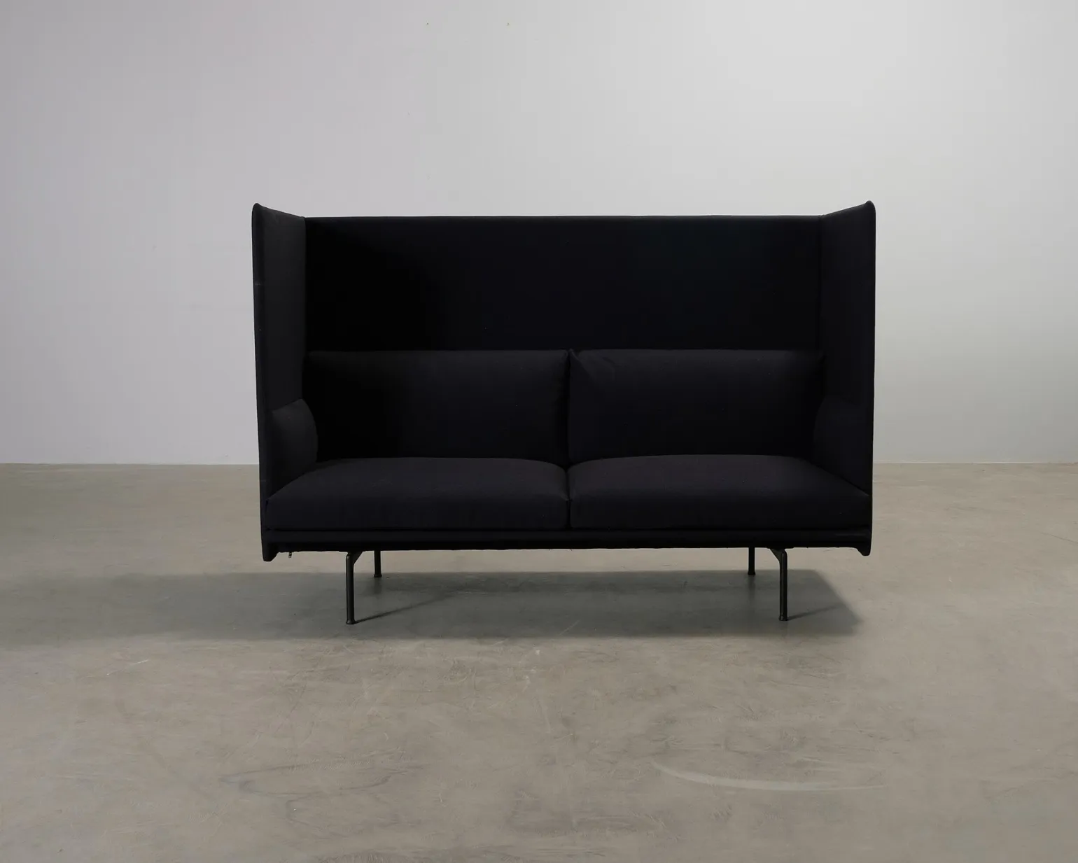 Muuto Outline Highback 2-sits soffa navy