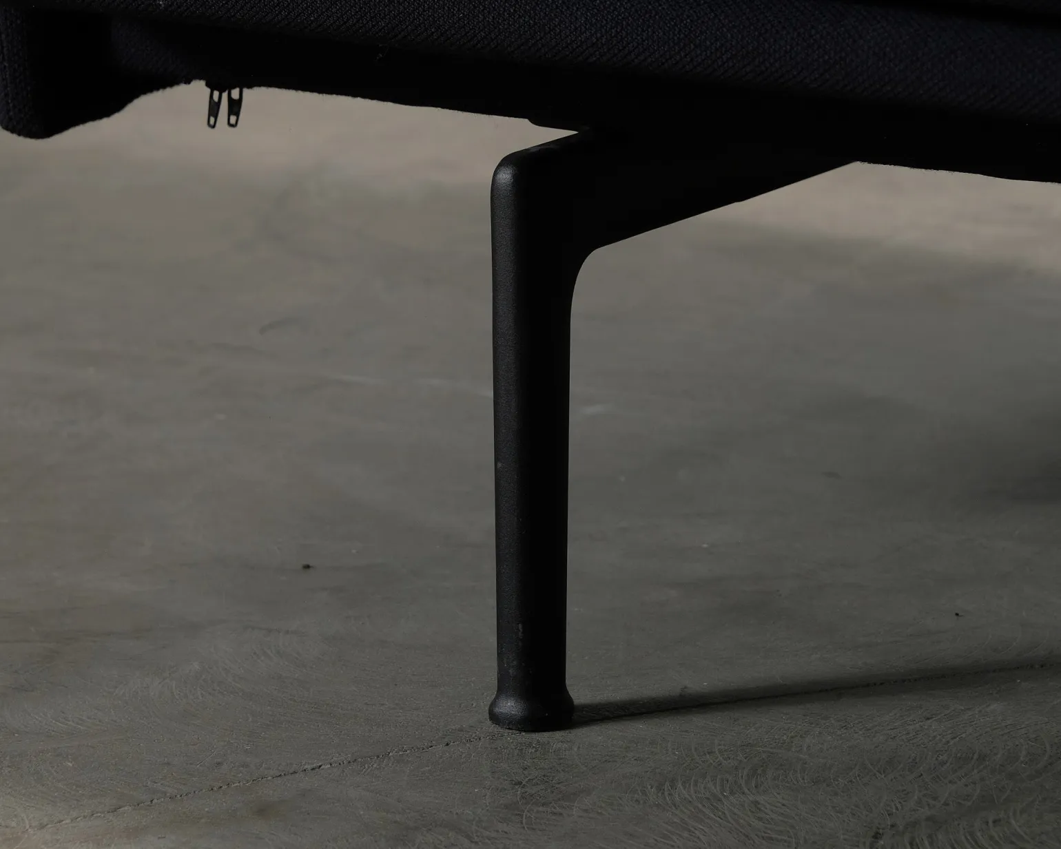 Muuto Outline Highback 2-sits soffa navy