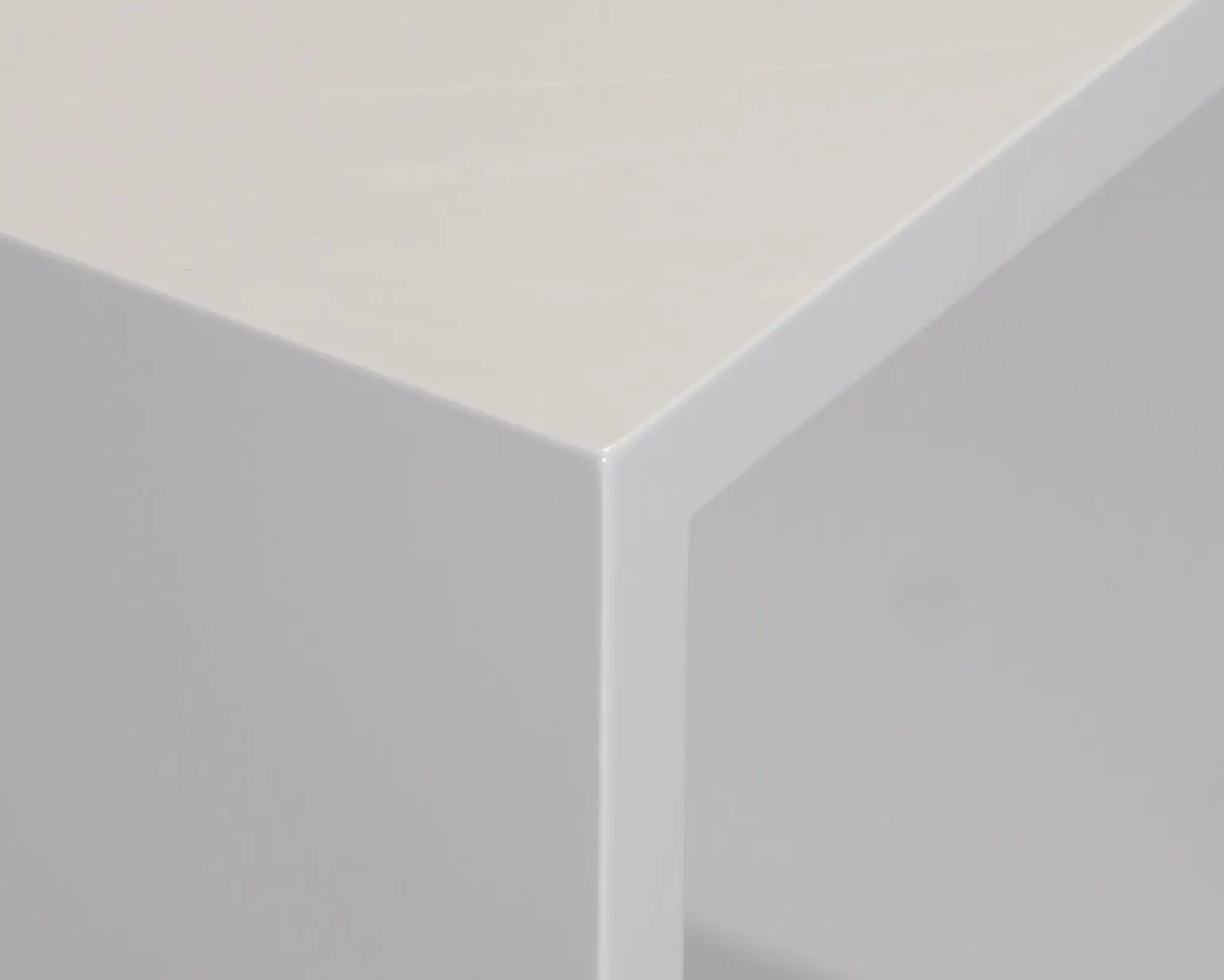 Muuto Stacked skänk
