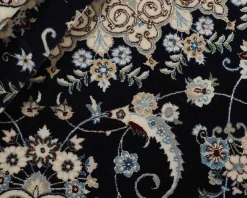 Nain 6 La orientalisk matta 210 x 308 cm
