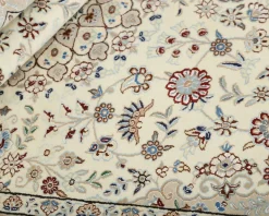 Nain 6 La orientalisk matta 113 x 164 cm