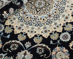 Nain 6 La orientalisk matta 153 x 234 cm