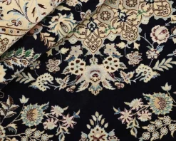 Nain 6 La orientalisk matta 210 x 310 cm