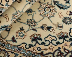 Nain 9 La orientalisk matta 117 x 186 cm
