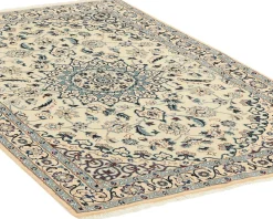 Nain 9 La orientalisk matta 117 x 186 cm