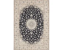 Nain 9 La orientalisk matta 250 x 358 cm