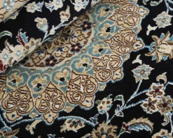 Nain 9 La orientalisk matta 161 x 240 cm