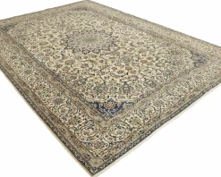 Nain 9 La orientalisk matta 248 x 349 cm