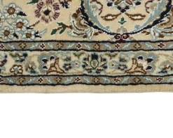 Nain 9 La orientalisk matta 241 x 349 cm
