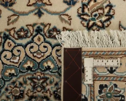 Nain 9 La orientalisk matta 89 x 131 cm