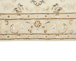 Nain 9 La orientalisk matta 78 x 121 cm