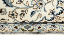 Nain 9 La orientalisk matta 88 x 136 cm