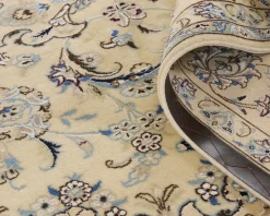 Nain 9 La orientalisk matta 196 x 302 cm