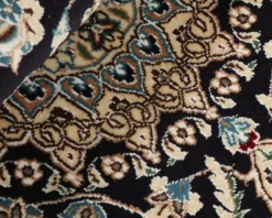 Nain 9 La orientalisk matta 96 x 146 cm